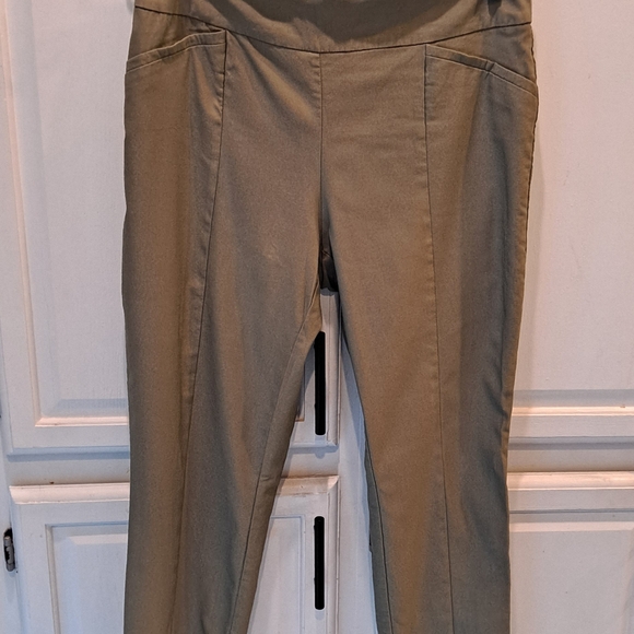 Chico's So Slimming Pants in Khaki Green - Picture 1 of 7